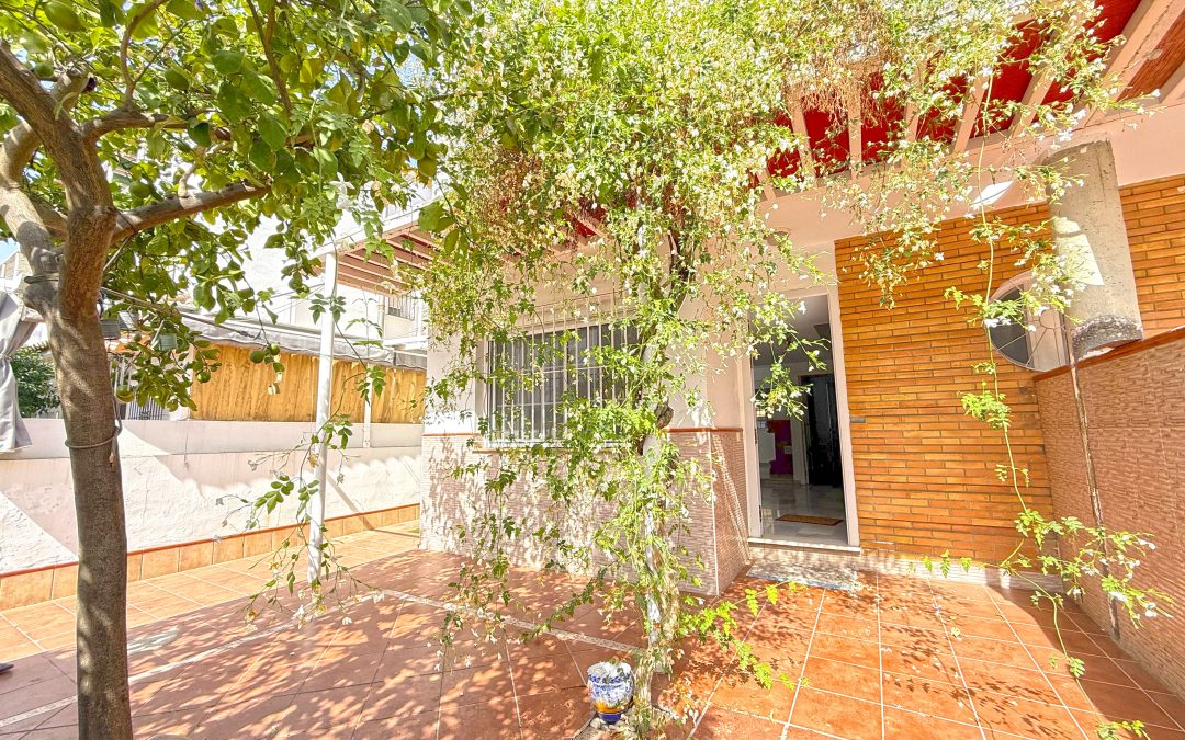 CASA ADOSADA EN MAIRENA DEL ALJARAFE